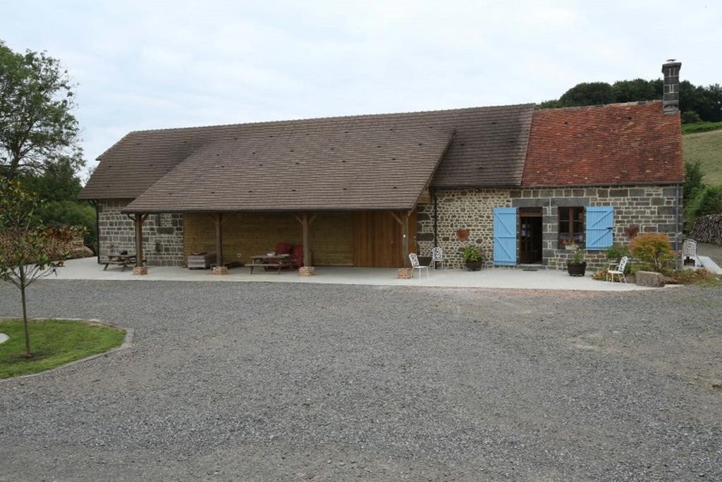 Ferme Cidricole Hugues Desfrieches Bed & Breakfast Sainte-Marguerite-de-Carrouges Екстериор снимка