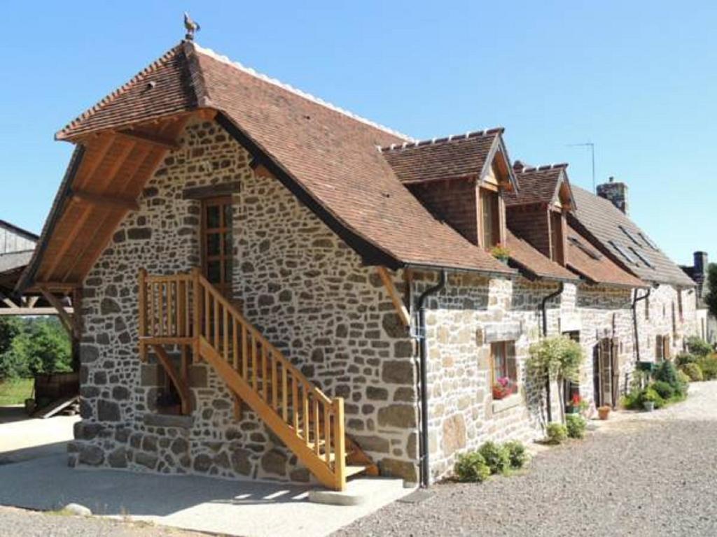 Ferme Cidricole Hugues Desfrieches Bed & Breakfast Sainte-Marguerite-de-Carrouges Стая снимка